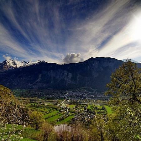 Apartamento Les Lys Orangés Le Bourg-dʼOisans Exterior foto