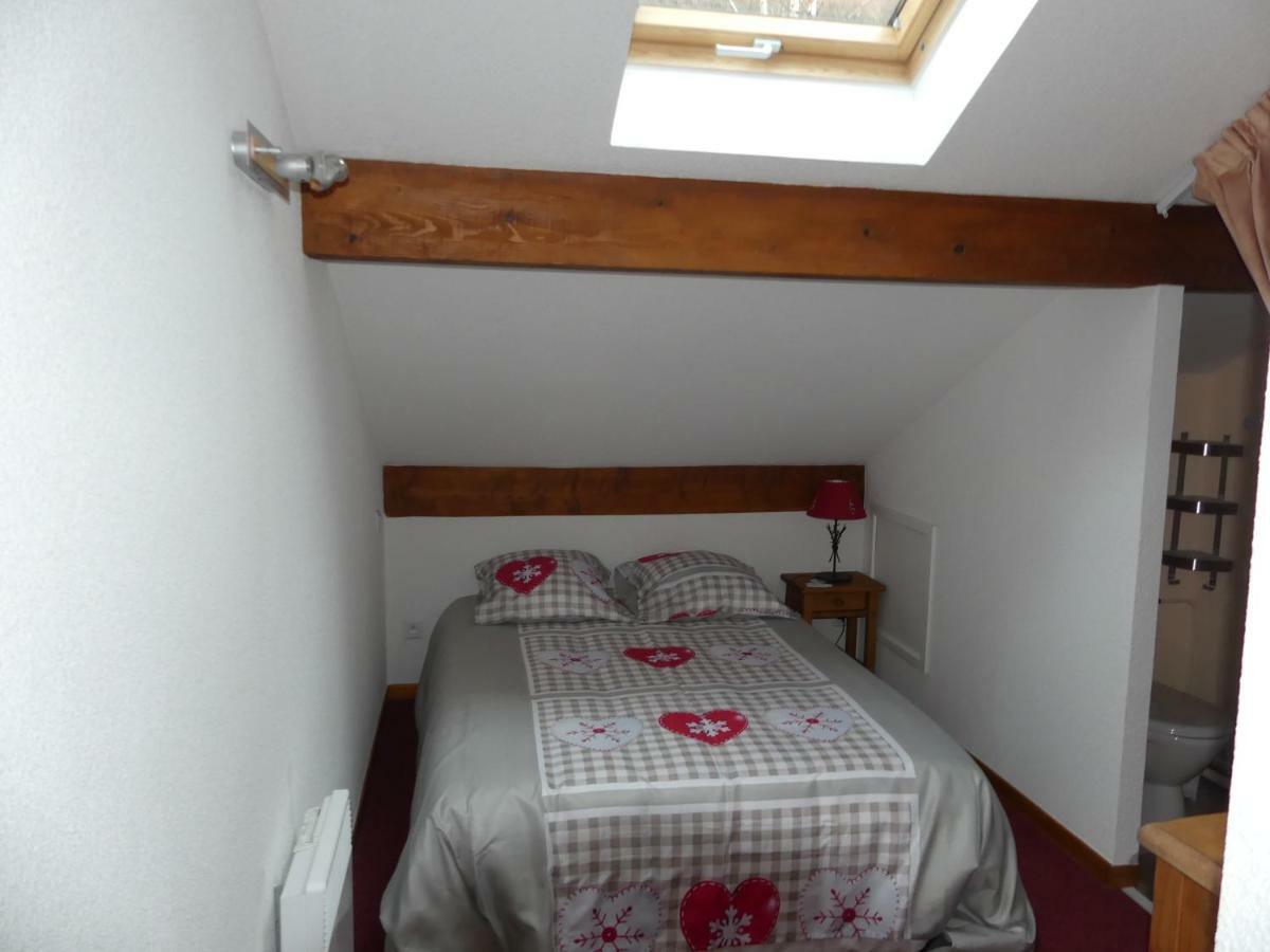Apartamento Les Lys Orangés Le Bourg-dʼOisans Exterior foto