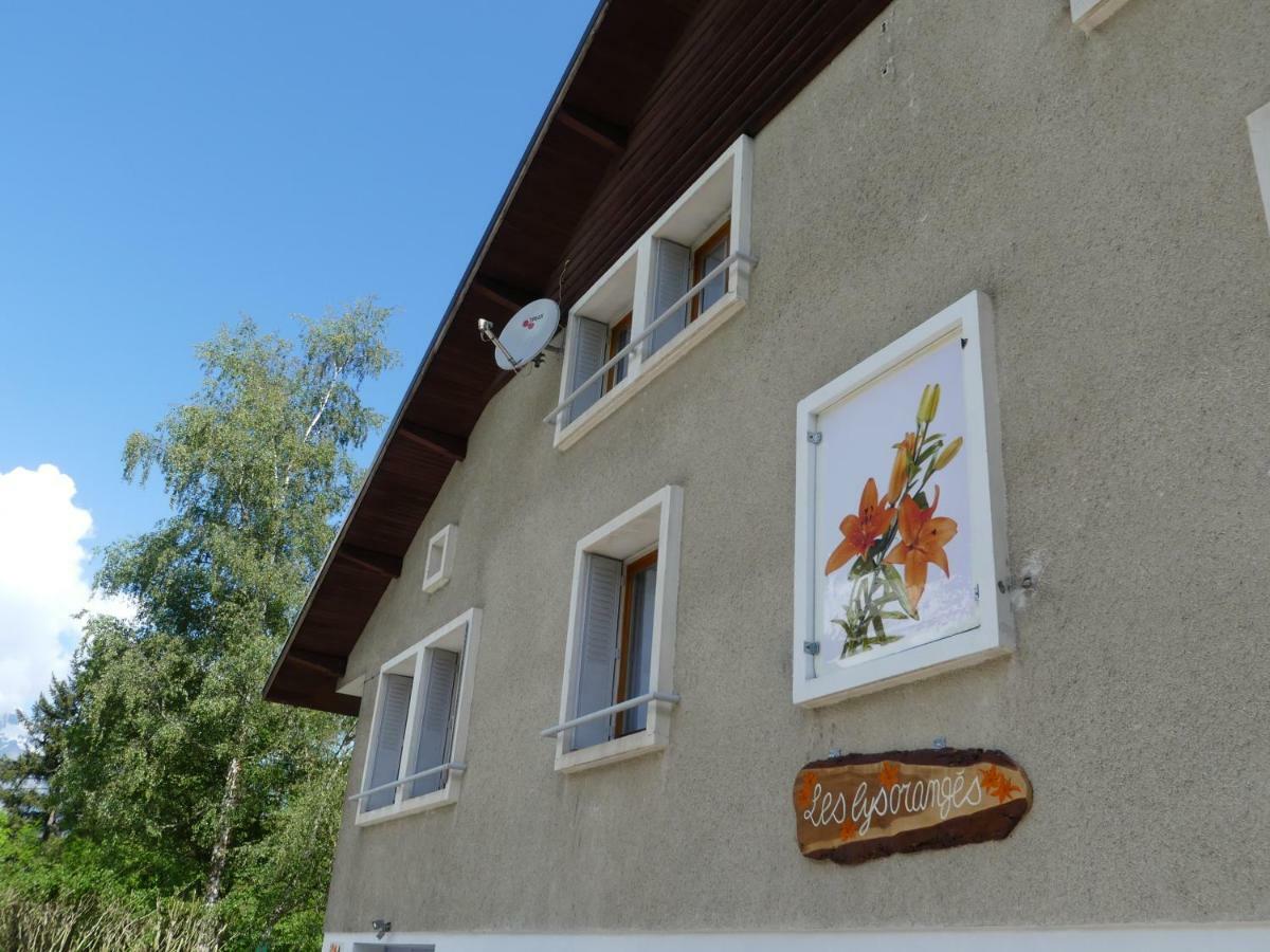 Apartamento Les Lys Orangés Le Bourg-dʼOisans Exterior foto