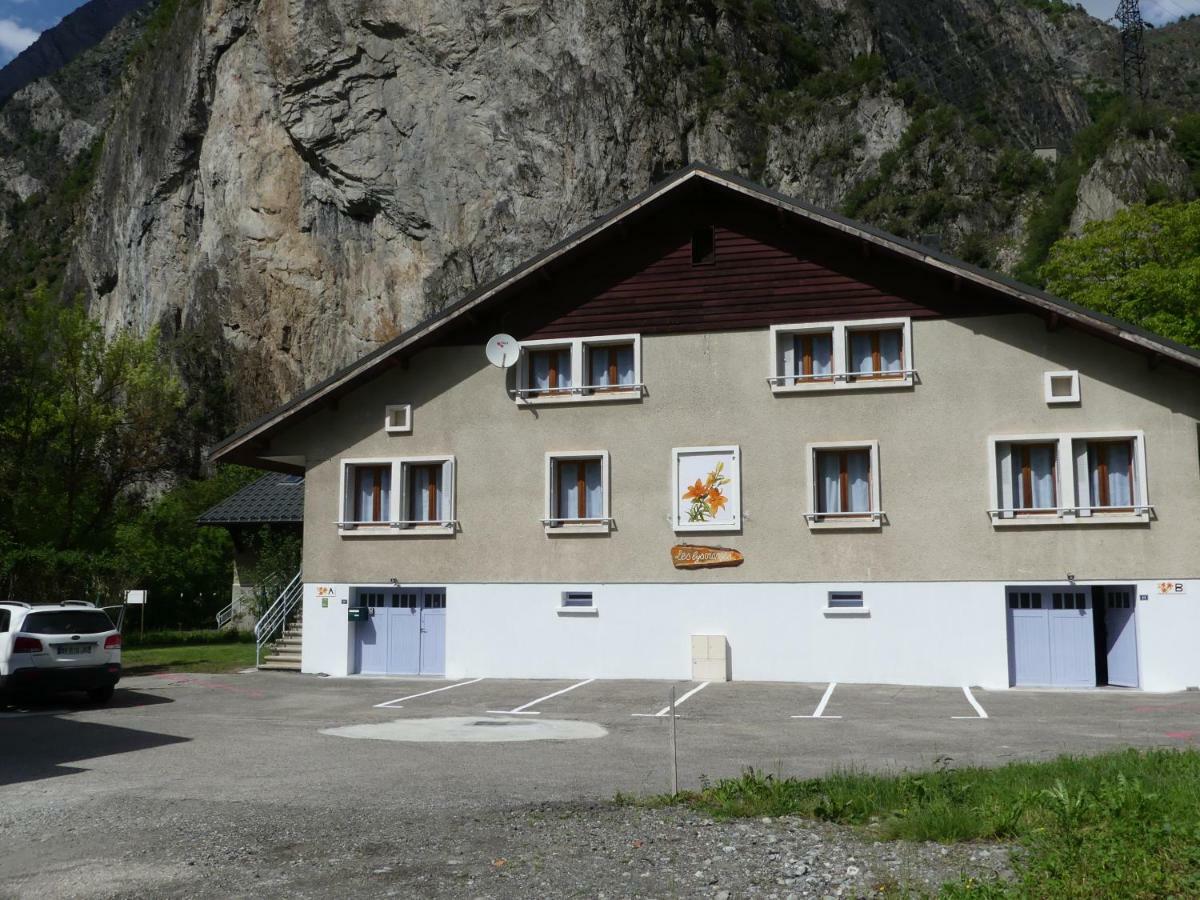 Apartamento Les Lys Orangés Le Bourg-dʼOisans Exterior foto